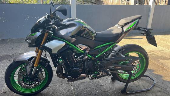 KAWASAKI Z900 R EDITION KAWASAKI Z900 R EDITION